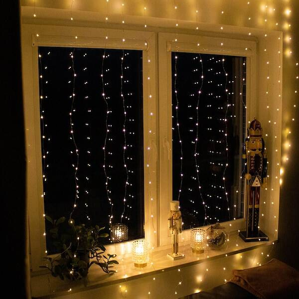Kurtyna 300 LED na okno, na baterie, 3x3m, białe ciepłe